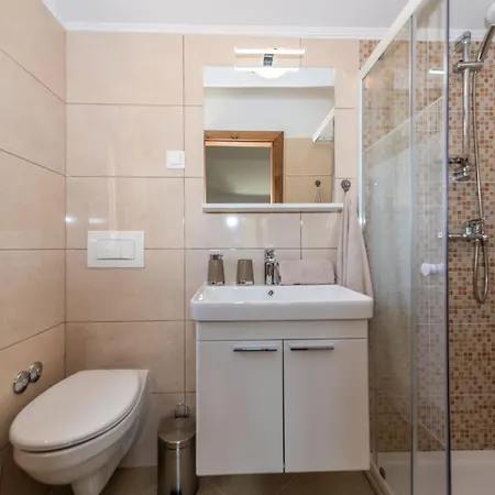 Azi, A Cozy Mediterranean Hideaway, Peaceful And Fenced *